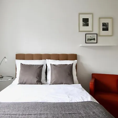 Apartamento Hell Und Modern Eingerichtete Auf Den Ringen *